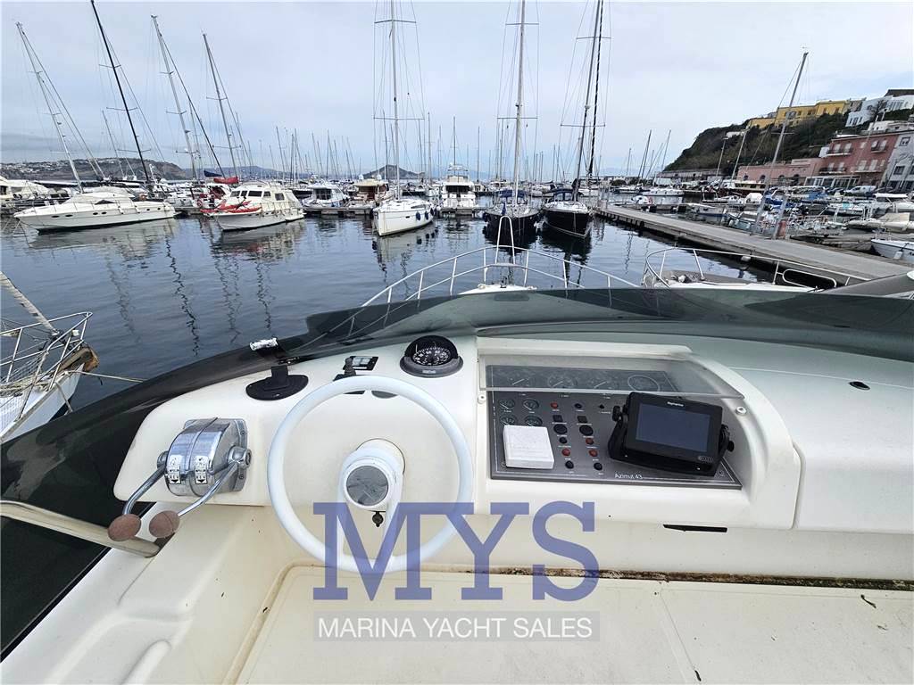 Azimut Az 43