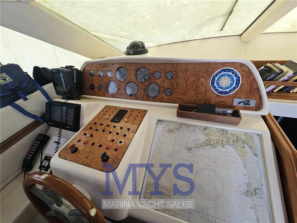 Azimut Az 43