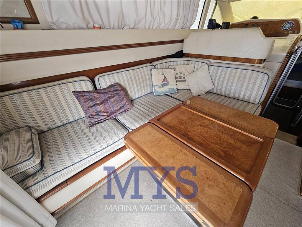 Azimut Az 43