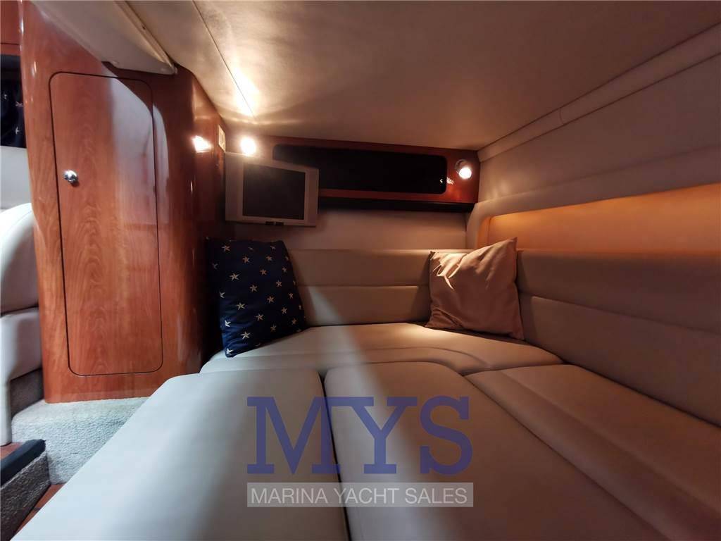 Crownline 340cr