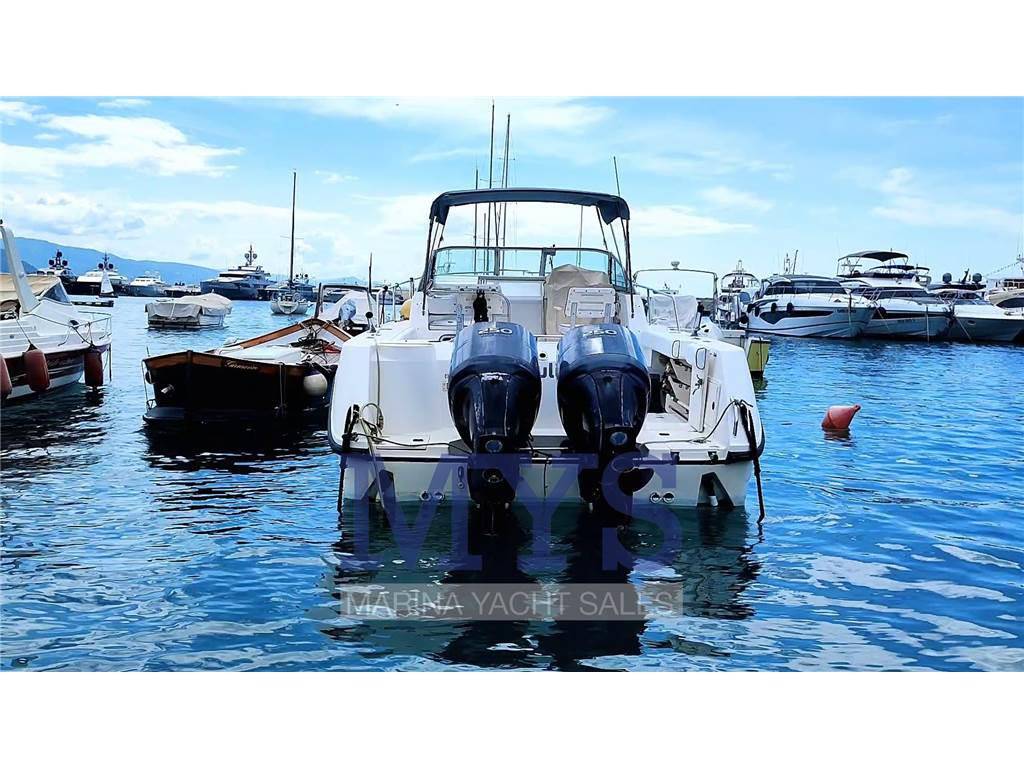 Boston whaler 28 conquest