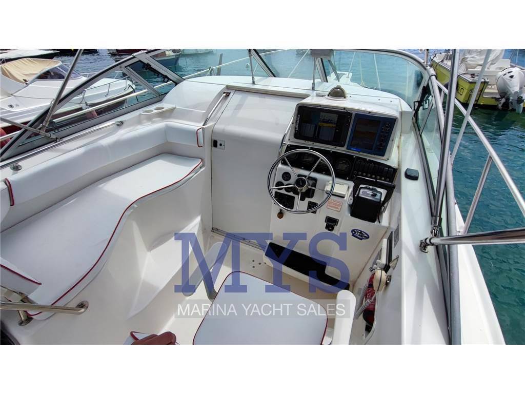 Boston whaler 28 conquest