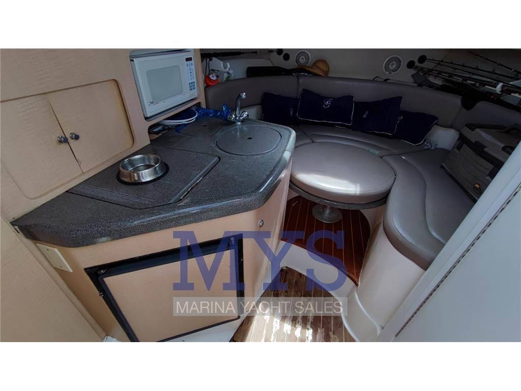 Boston whaler 28 conquest