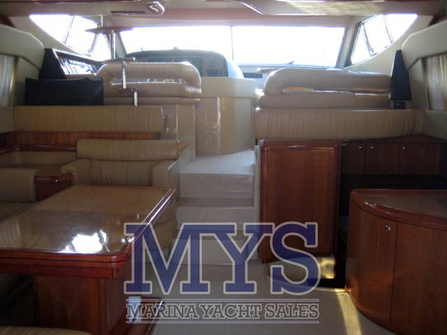 Ferretti 590
