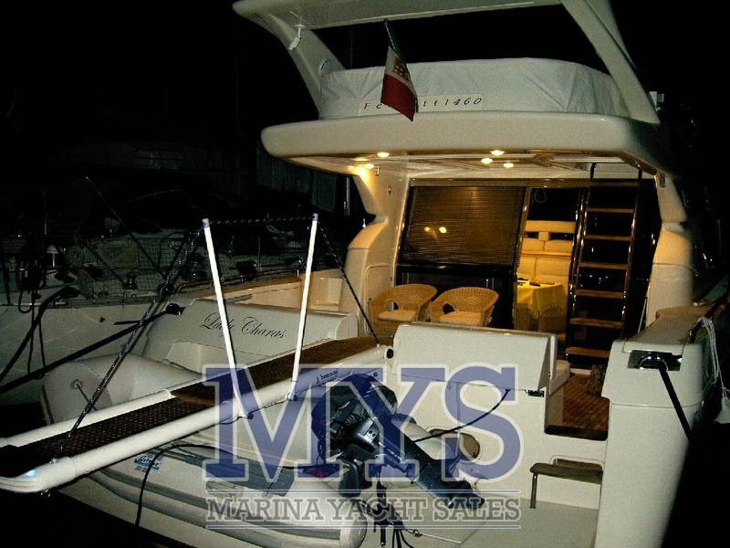 Ferretti 460