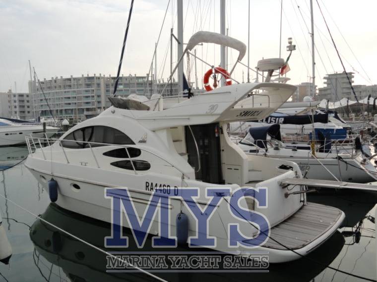 Azimut 39 fly