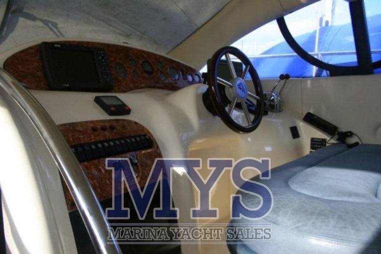 Azimut 39 fly