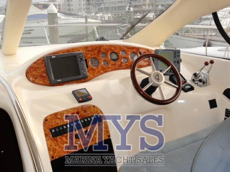 Azimut 39 fly