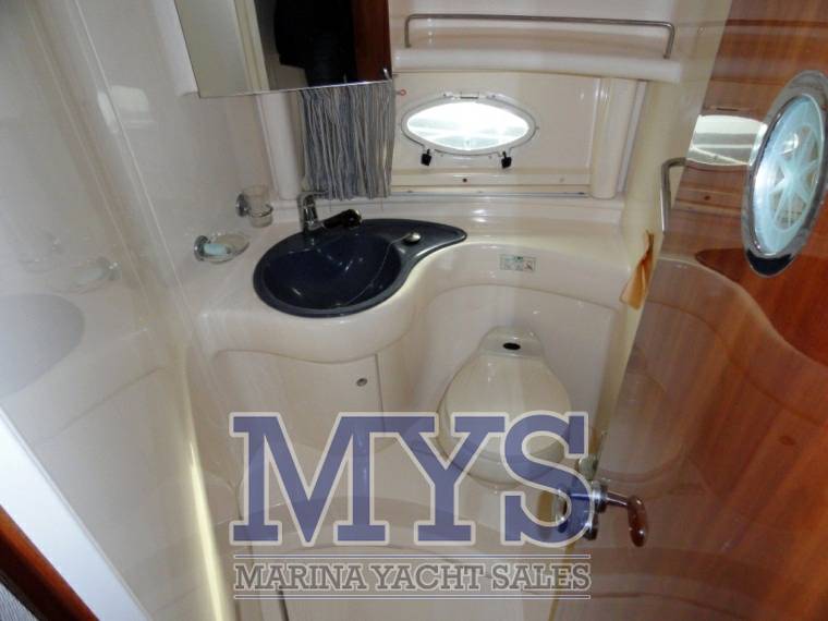 Azimut 39 fly