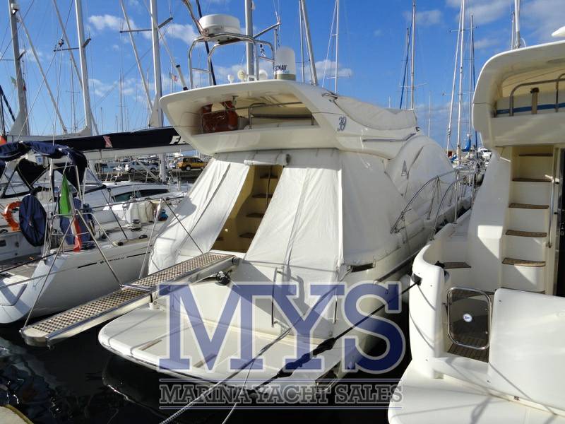 Azimut 39 fly