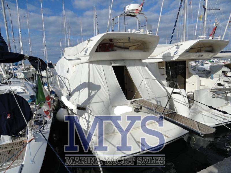 Azimut 39 fly