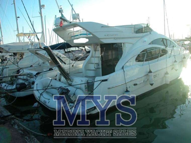 Azimut 42