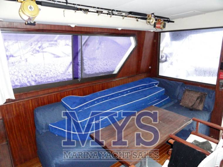 Hatteras 42 fisherman convertible