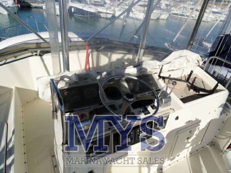 Hatteras 42 fisherman convertible