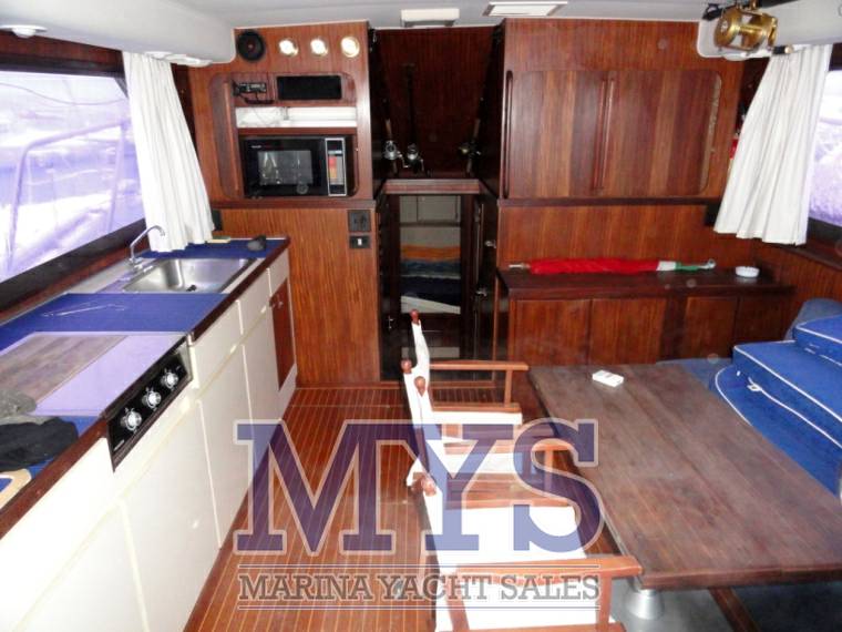 Hatteras 42 fisherman convertible