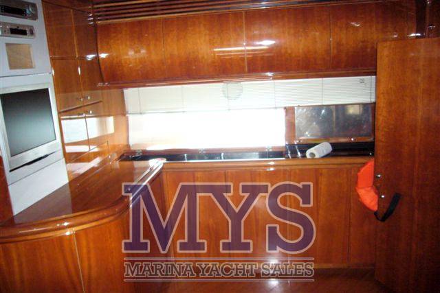 Pershing 65 ht