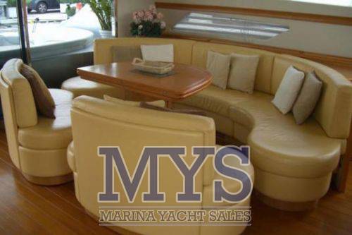 Pershing 88