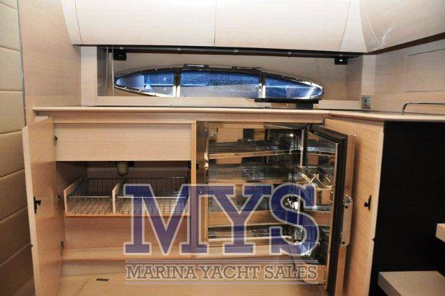 Atlantis 55 hard top