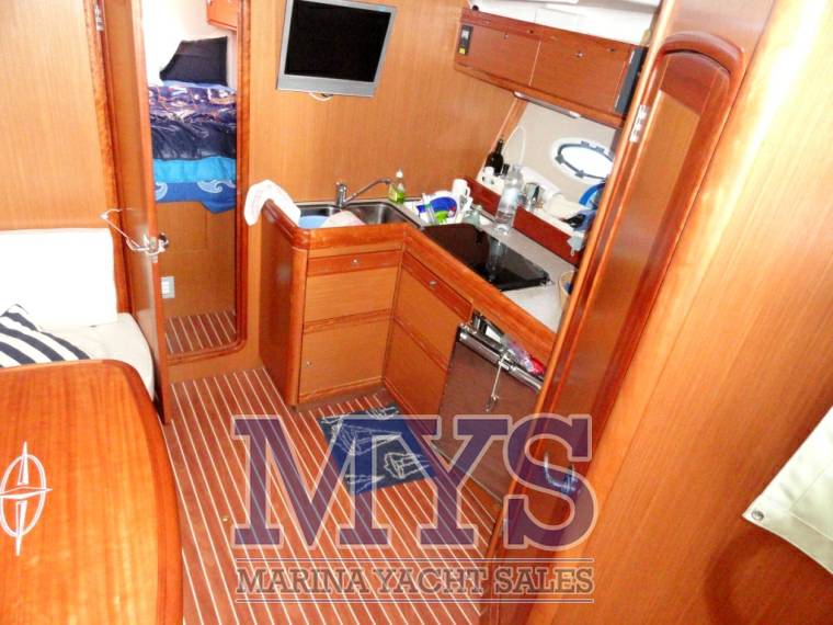 Bavaria 37 sport ht