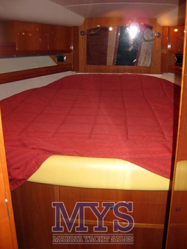 Airon marine 4300 t-top