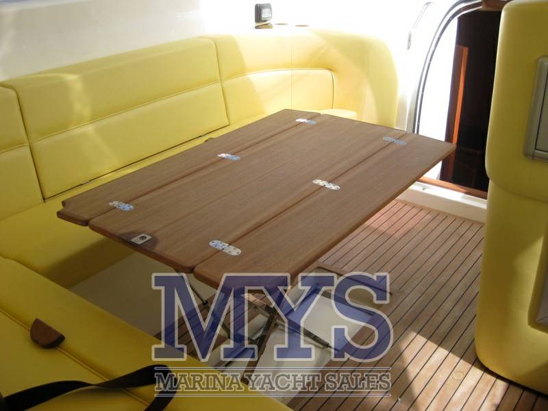 Airon marine 4300 t-top
