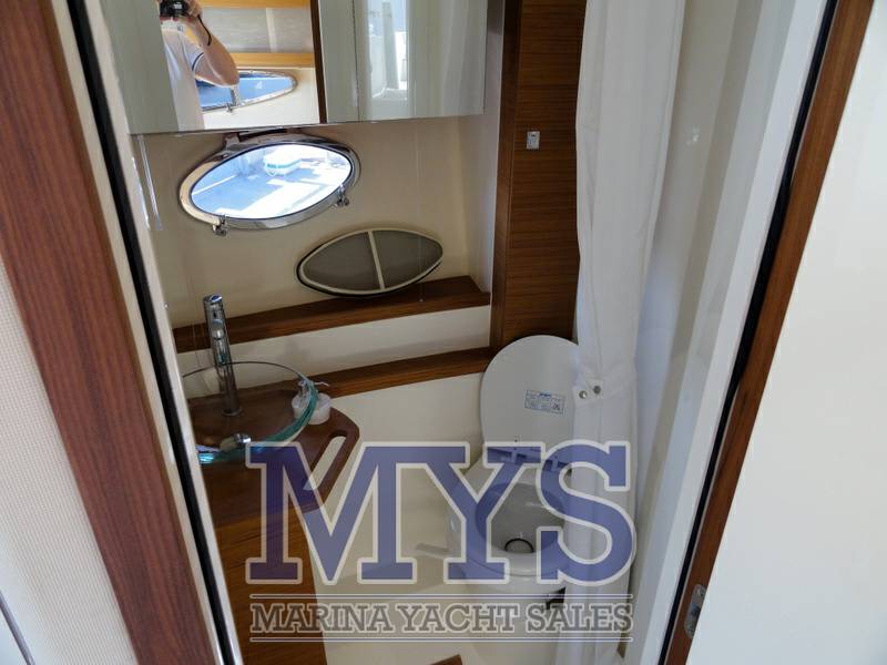 Atlantis 35