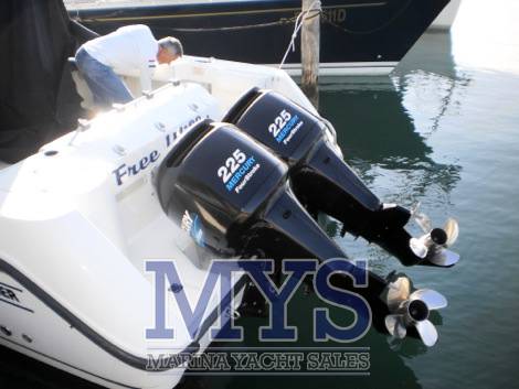 Boston whaler 295 conquest