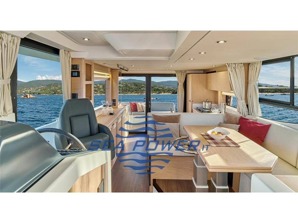 Beneteau Swift trawler 48 charter