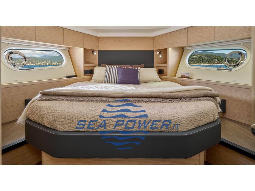 Beneteau Swift trawler 48 charter