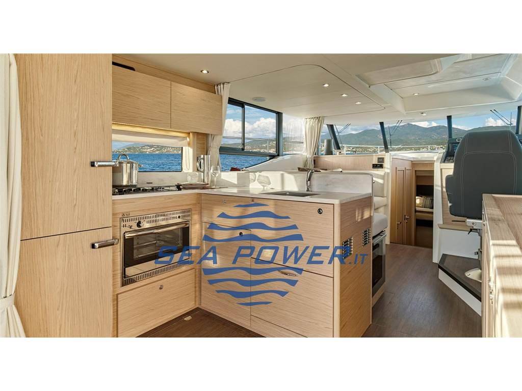 Beneteau Swift trawler 48