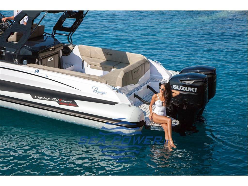 Ranieri international Cayman 35.0 executive charter