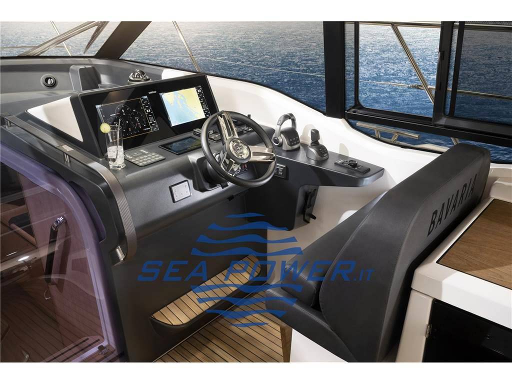 Bavaria Sr35 hard top
