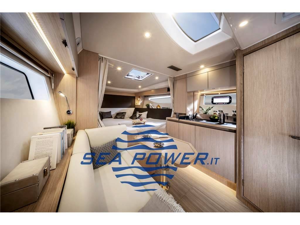 Bavaria Sr35 hard top