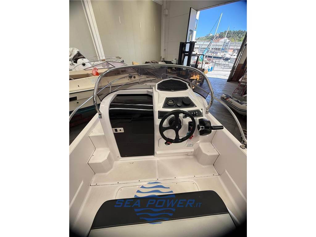 Ranieri cantiere Shadow 19