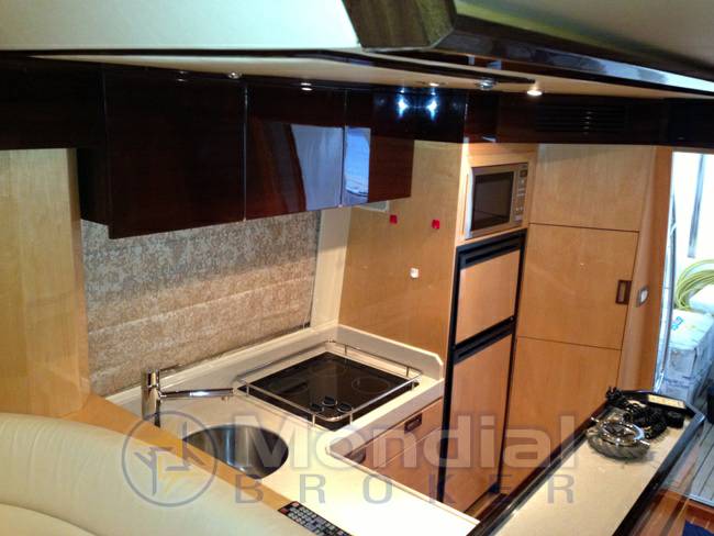 Gulf craft Majesty 56