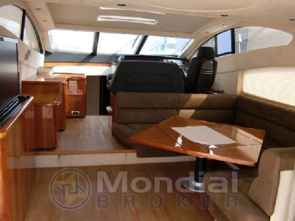 Sunseeker Predator 62
