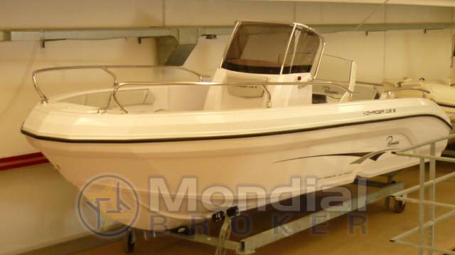 Ranieri international Voyager 18 s