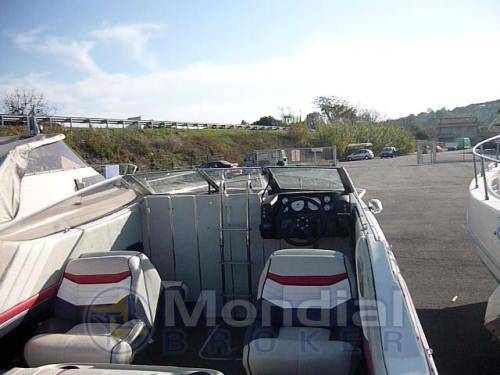 Bayliner Capri