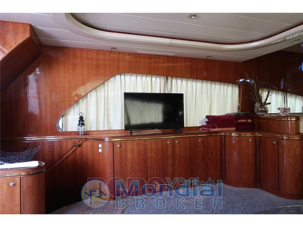 Elegance 70 flybridge