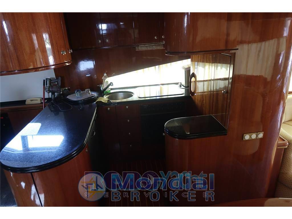 Elegance 70 flybridge