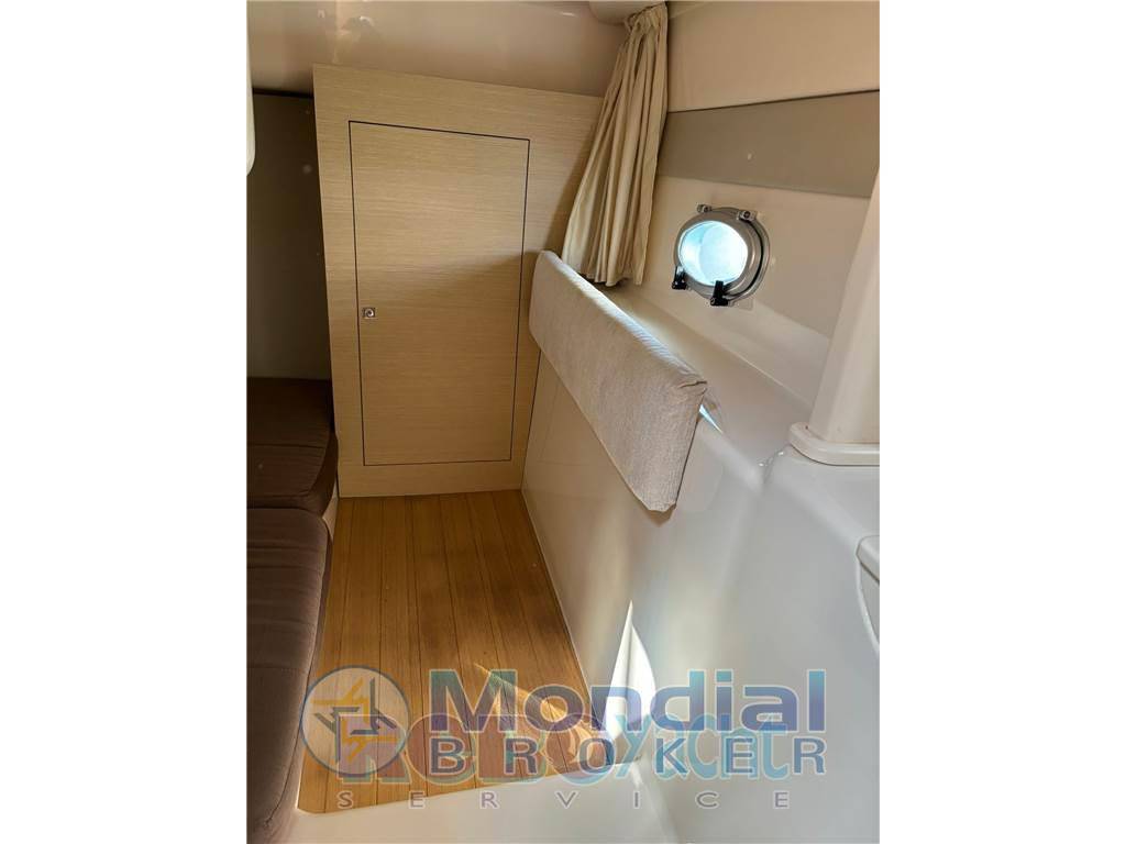 Sessa marine C 30 ht