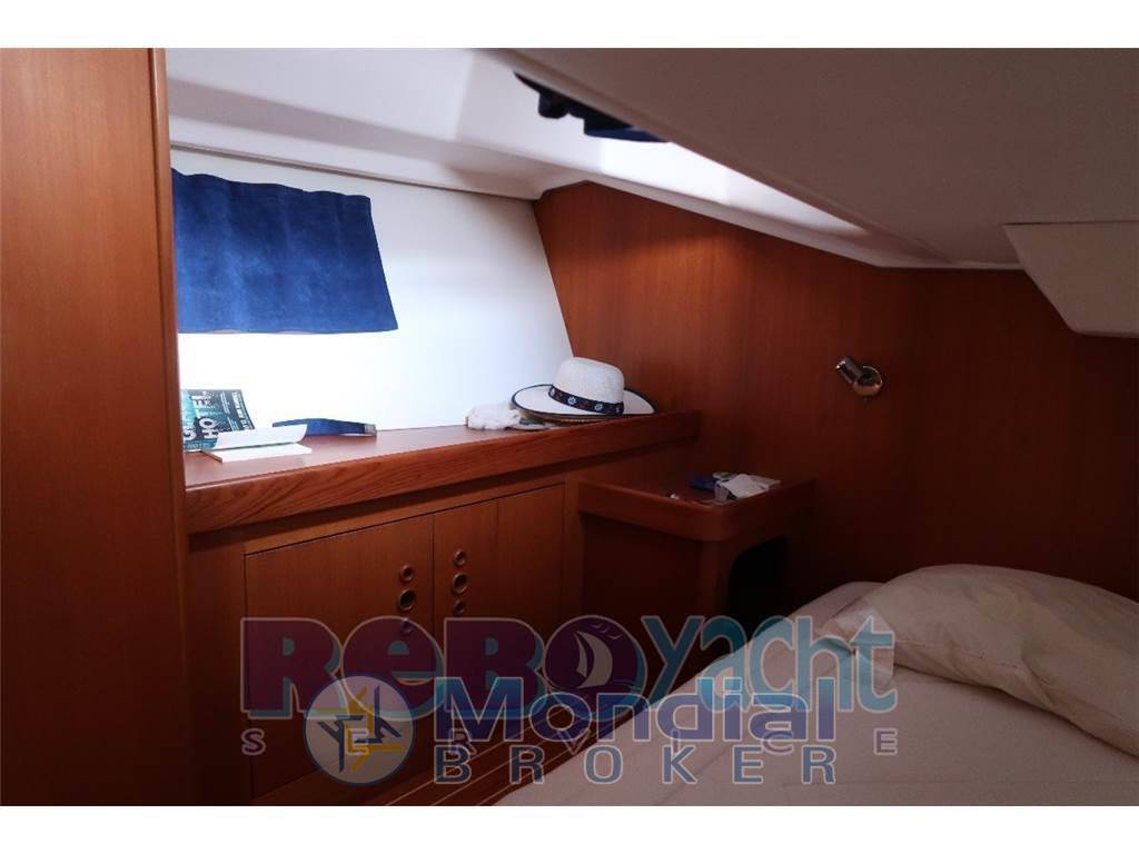Wauquiez 40 pilot saloon