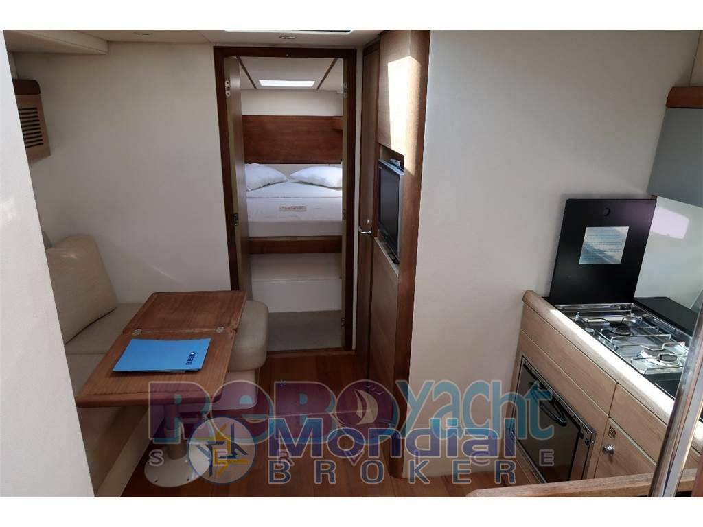 Sealine Sc 35