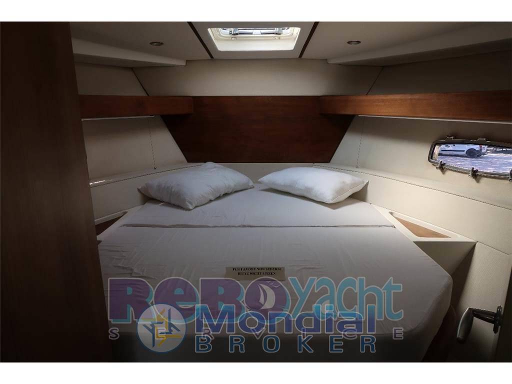 Sealine Sc 35