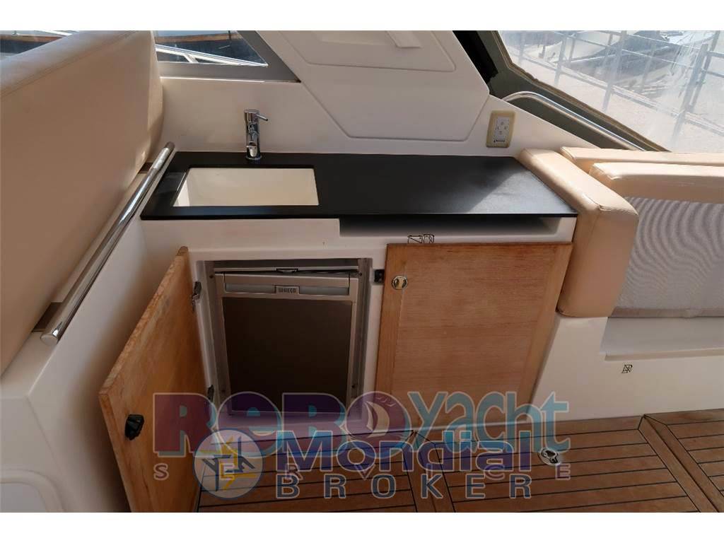 Sealine Sc 35