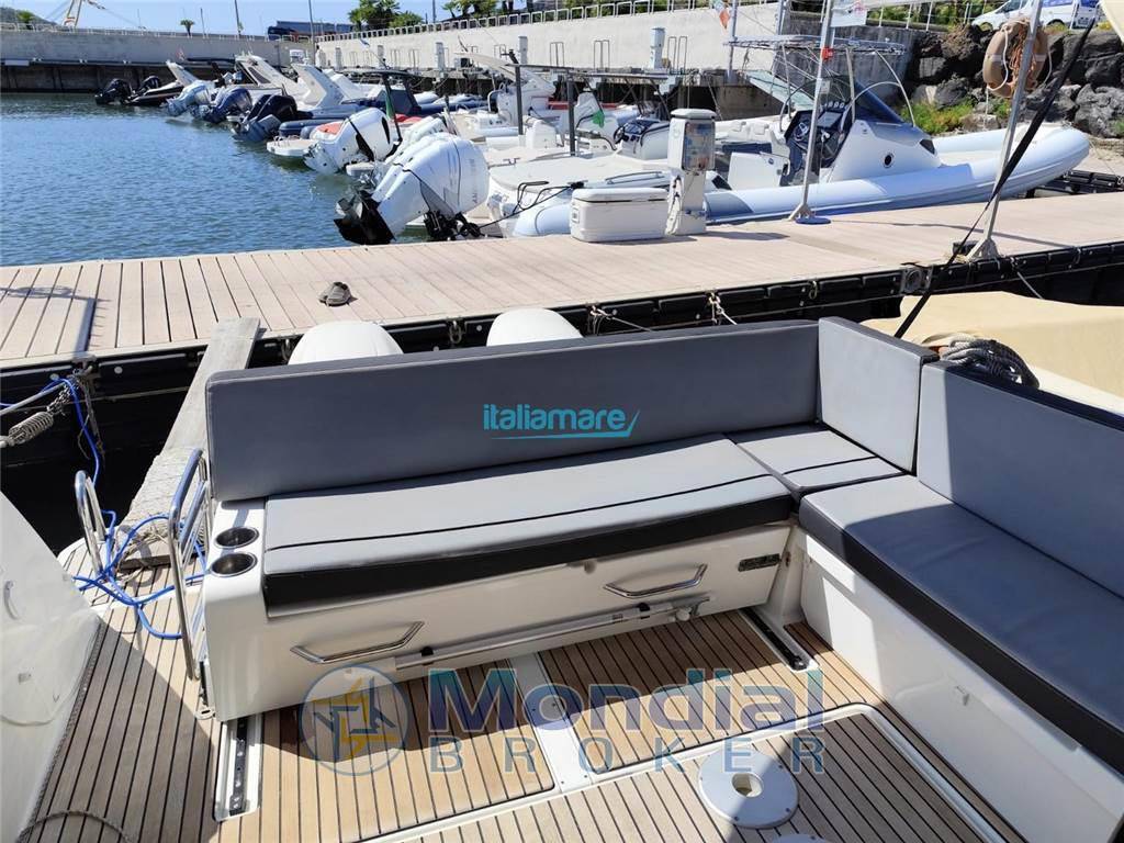 Jeanneau Merry fisher 895