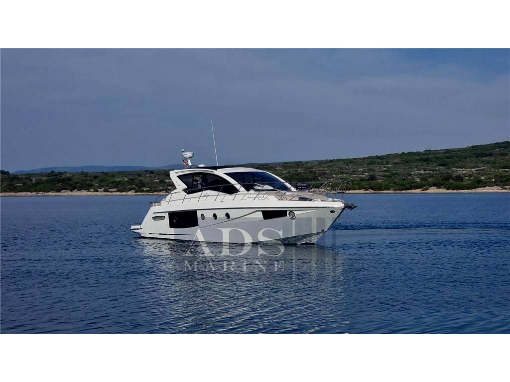 Cranchi M 44 ht