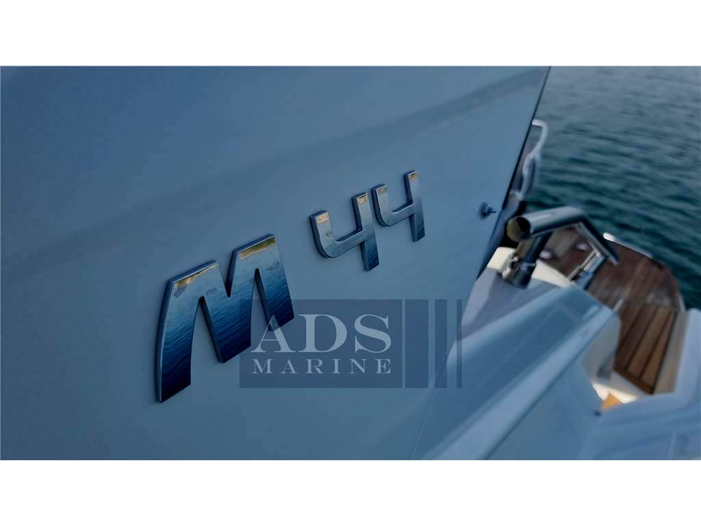 Cranchi M 44 ht