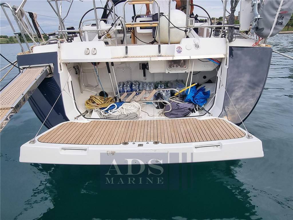 Jeanneau 58