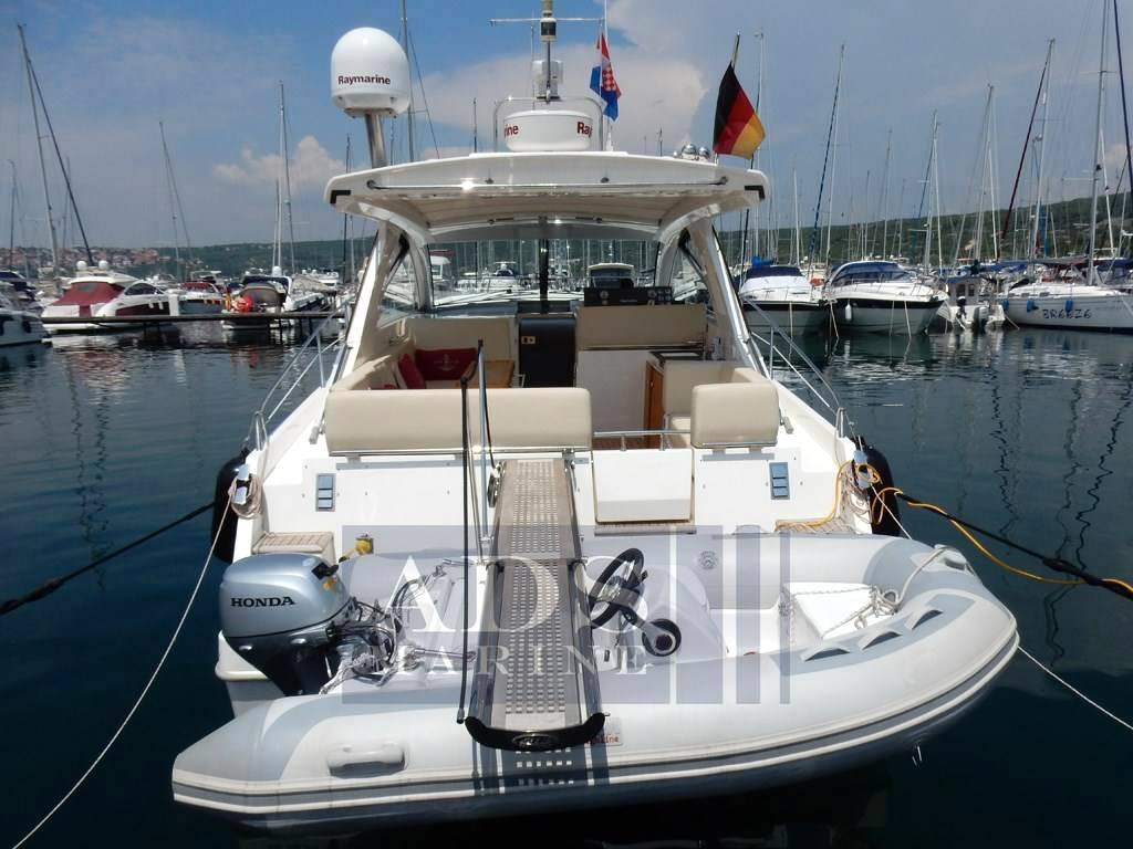 Sealine Sc 35